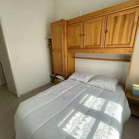 Maison 3 Pieces Avec Mezzanine, Jardin Clos, A 200m De La - - Fr-1-224c-270 Nyaraló